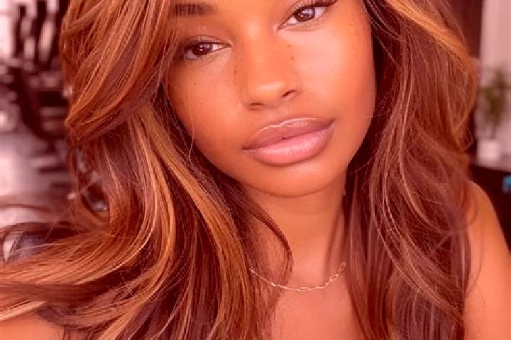 Zoey, 24, a dark blonde dark-eyed caribbean companion based in Tweed. Offering Fetish, Deep French Kissing, Duos, Striptease. Available for incall and outcal...