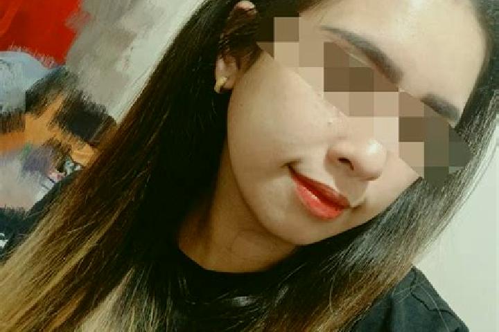 Zoey, 24, a red dark-eyed mediterranean companion based in Ombala yo Mungu. Offering BDSM, Couples, Domination, Massage, Fetish. Available for incall and out...