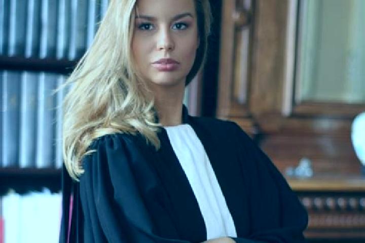 Zoey, 24 — Escort in Demange-aux-Eaux, France