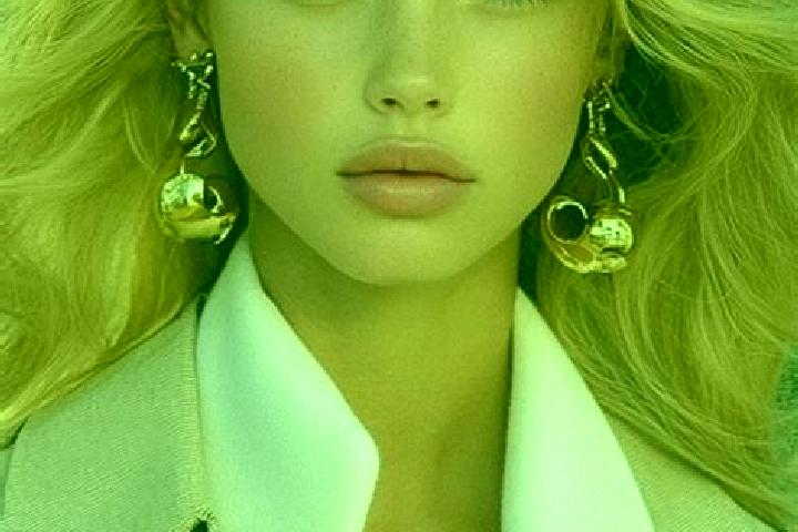 Zoey, 25, a auburn amber-eyed european companion based in Ayn Halaqim. Offering Travel Companion, Overnight, Erotic Massage, 69. Available for incall and out...