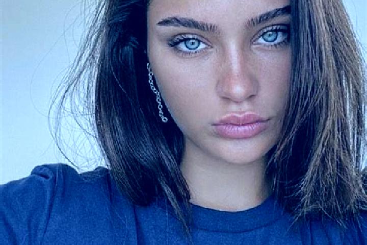 Zoey, 25, a brunette dark-eyed slavic companion based in Parysow. Offering Fetish, Striptease, Dinner Date, Duos, Party Girl. Available for incall and outcal...