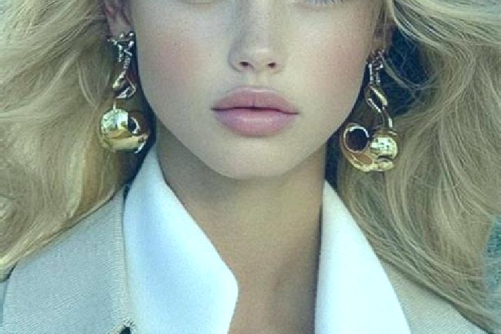 Zoey, 25, a dark blonde amber-eyed caribbean companion based in Podjuchy. Offering GFE, OWO, Girlfriend Experience. Available for incall and outcall, overnig...