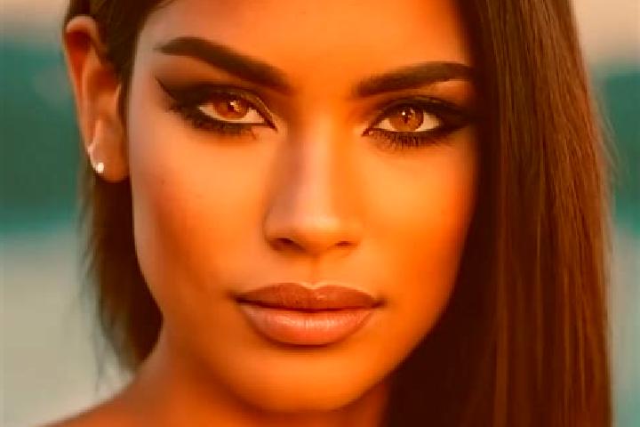 Zoey, 25, a dark blonde amber-eyed latina companion based in Bishop s Castle. Offering Party Girl, Overnight, A-Level. Available for incall and outcall, over...