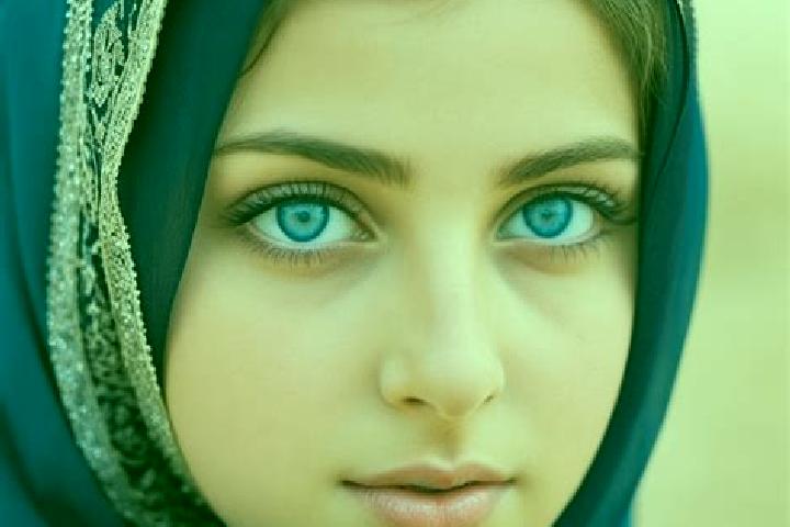 Zoey, 25, a dark blonde blue-eyed middle eastern companion based in Kaisalun. Offering BDSM, Dinner Date, A-Level. Available for incall and outcall, overnigh...