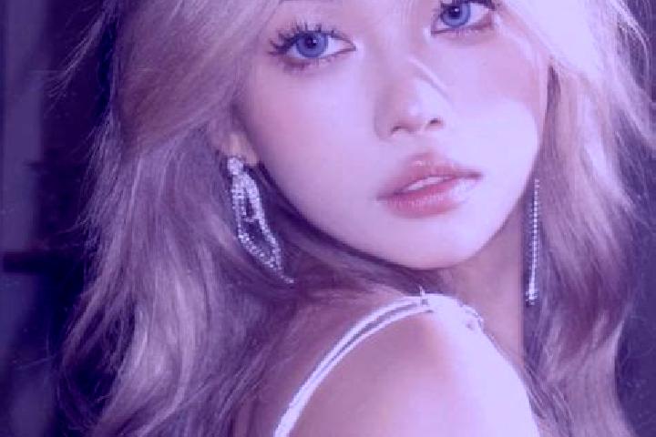 Zoey, 25, a platinum blonde hazel-eyed asian companion based in Kronach. Offering Travel Companion, BDSM, OWO, Domination. Available for incall and outcall, ...