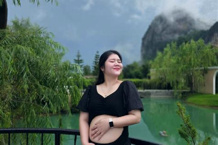 Zoey, 25 — Escort in Aygavan, Armenia