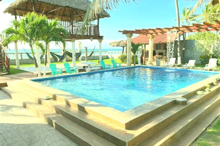 Zoey, 25 — Escort in Barra de Palmas, Mexico