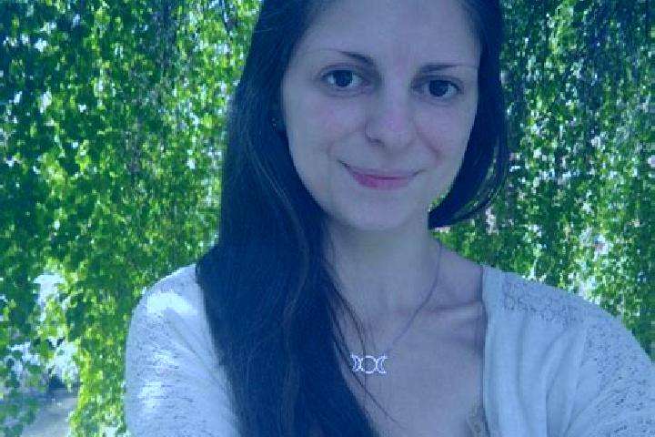 Zoey, 25 — Escort in Bourg-Argental, France