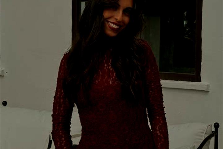 Zoey, 25 — Escort in Castro Alves, Brazil