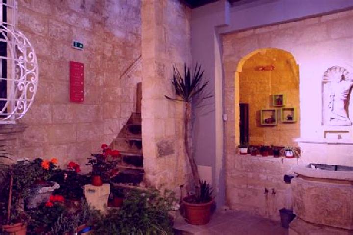 Zoey, 25 — Escort in Qormi, Malta