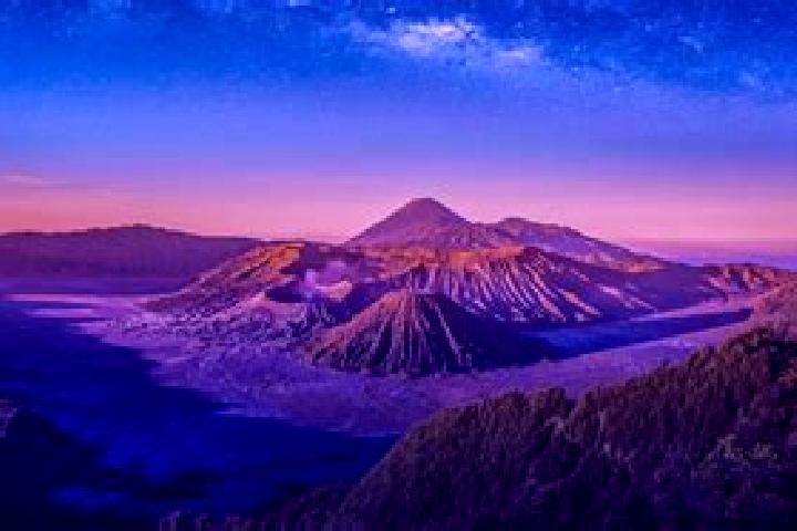 Zoey, 25 — Escort in Tengger, Indonesia