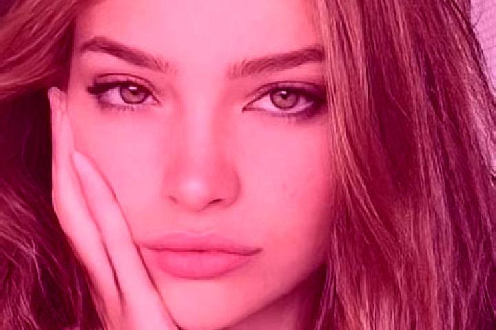 Zoey, 26, a dark blonde hazel-eyed slavic companion based in Laifang. Offering Dinner Date, CIM, Tantra. Available for incall and outcall, day and evening da...