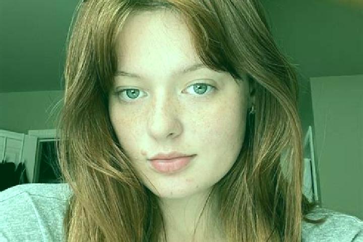 Zoey, 26, a red brown-eyed mixed companion based in Lutter am Barenberge. Offering 69, Girlfriend Experience, Erotic Massage, Prostate Massage, OWO. Availabl...