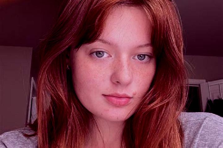 Zoey, 26, a red green-eyed caucasian companion based in Davydiv. Offering GFE, Prostate Massage, Deep French Kissing, OWO. Available for incall and outcall, ...