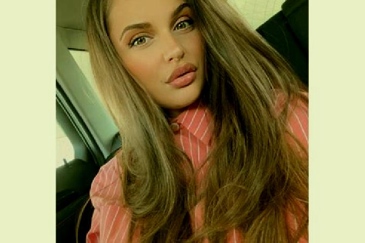 Zoey, 26 — Escort in Anina, Romania
