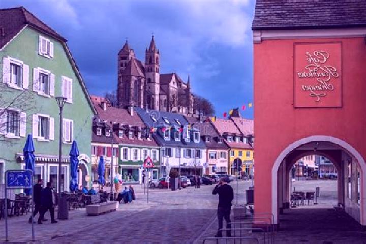 Zoey, 26 — Escort in Breisach am Rhein, Germany