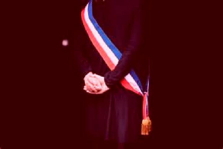 Zoey, 26 — Escort in Busset, France