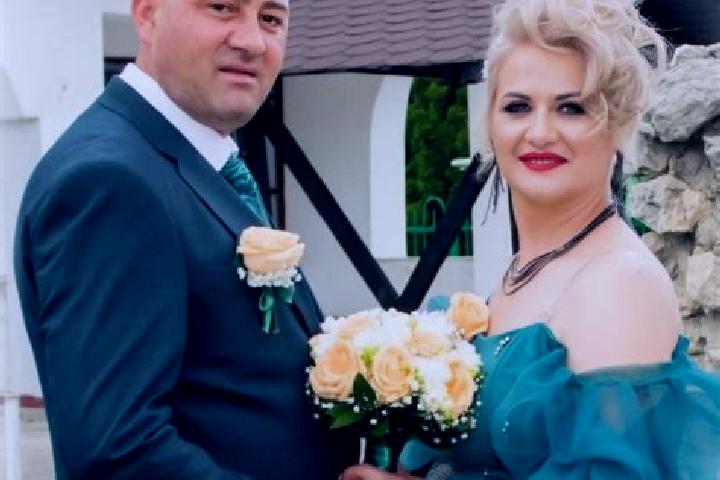Zoey, 26 — Escort in Davidesti, Romania