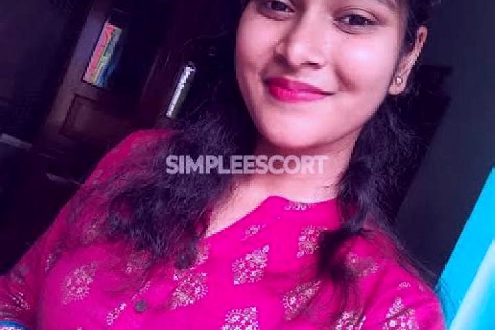 Zoey, 26 — Escort in Hosur, India