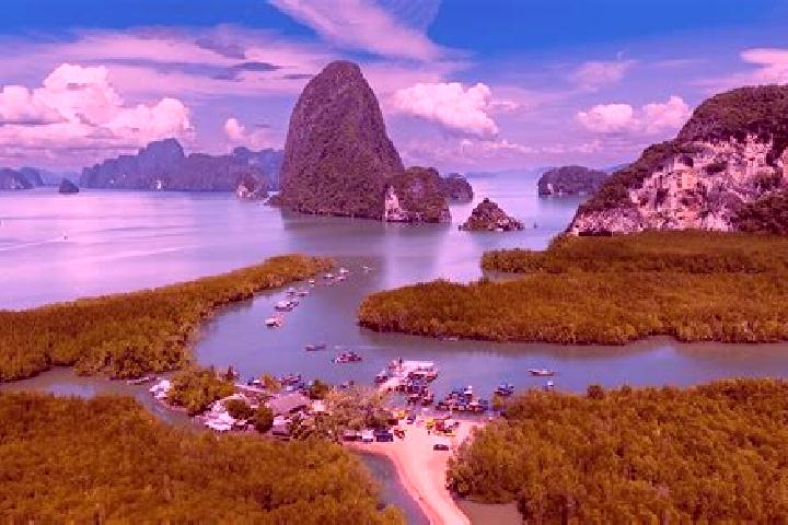 Zoey, 26 — Escort in Nga Bay, Vietnam