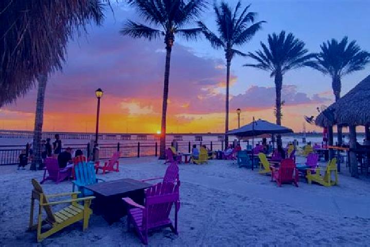 Zoey, 26 — Escort in Punta Gorda, United States