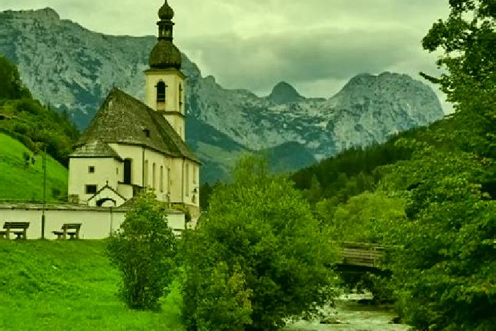 Zoey, 26 — Escort in Ramsau, Austria