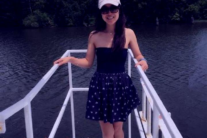Zoey, 27 — Escort in Chengyue, China