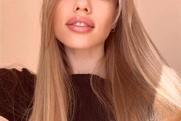Zoey, 27 — Escort in Chernihiv, Ukraine