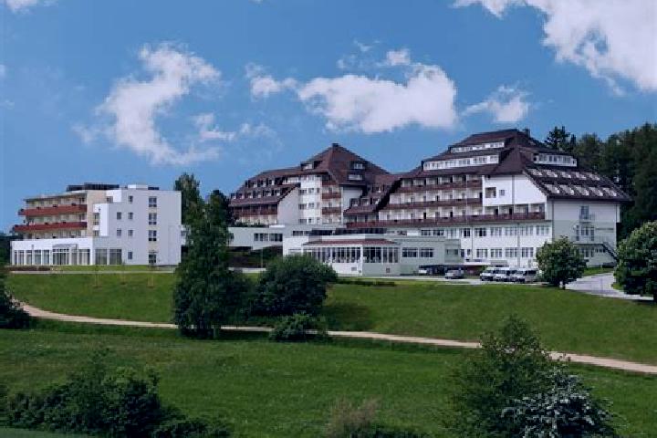 Zoey, 27 — Escort in Grossgmain, Austria