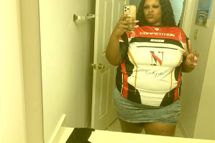 Zoey, 27 — Escort in Lilesville, United States