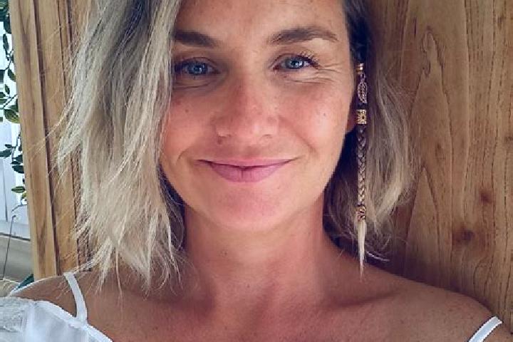 Zoey, 27 — Escort in Oingt, France