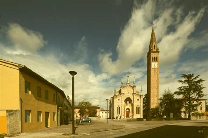 Zoey, 27 — Escort in Santa Lucia di Piave, Italy