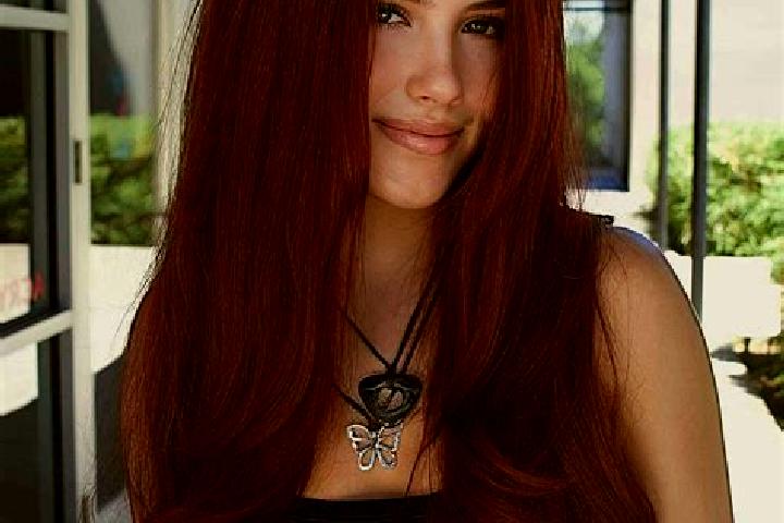 Zoey, 28, a auburn dark-eyed mediterranean companion based in Lassnitzthal. Offering Tantra, Party Girl, Roleplay. Available for incall and outcall, overnigh...