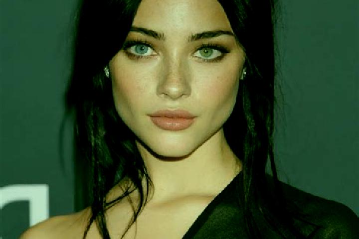 Zoey, 28, a black blue-eyed latina companion based in St. Claude. Offering GFE, Party Girl, Massage. Available for incall and outcall, overnight bookings ava...