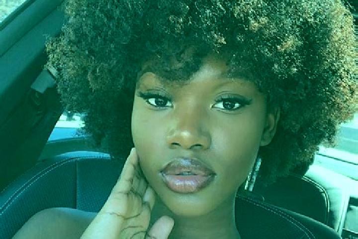 Zoey, 28, a black brown-eyed ebony companion based in Curvelo. Offering Massage, A-Level, Domination. Available for incall and outcall, overnight bookings av...