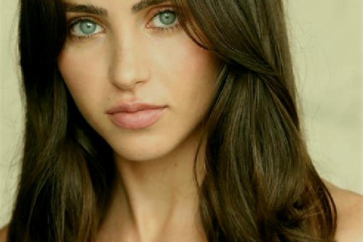 Zoey, 28, a brunette brown-eyed caucasian companion based in Souq at Tlata des Loulad. Offering Massage, Couples, Deep French Kissing. Available for incall a...