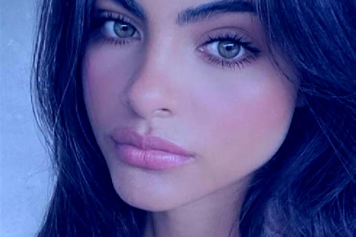 Zoey, 28, a brunette green-eyed european companion based in Grosseto-Prugna. Offering 69, BDSM, Deep French Kissing. Available for incall and outcall, day an...