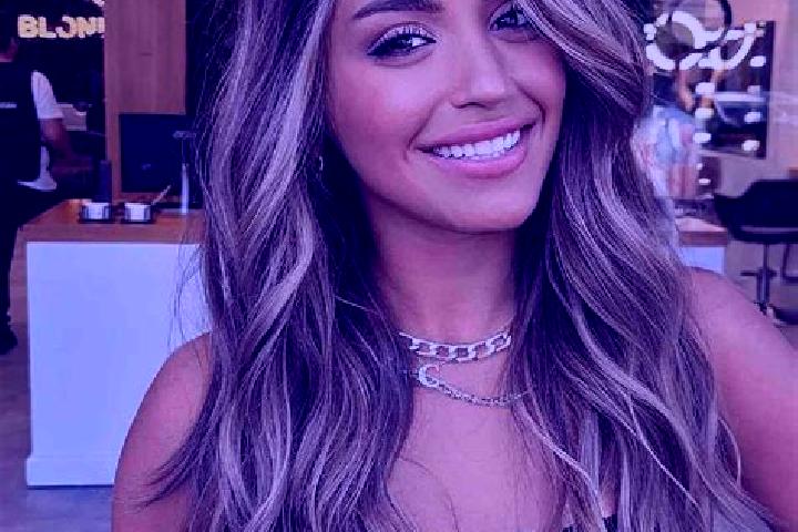 Zoey, 28, a dark blonde grey-eyed latina companion based in La Baconniere. Offering Overnight, GFE, Girlfriend Experience, Roleplay. Available for incall and...