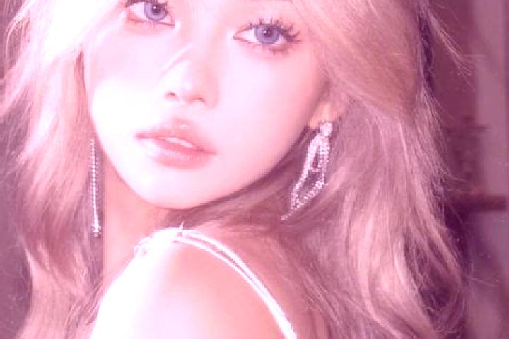 Zoey, 28, a platinum blonde grey-eyed asian companion based in As Sudah. Offering CIM, GFE, BDSM. Available for incall and outcall, overnight bookings availa...