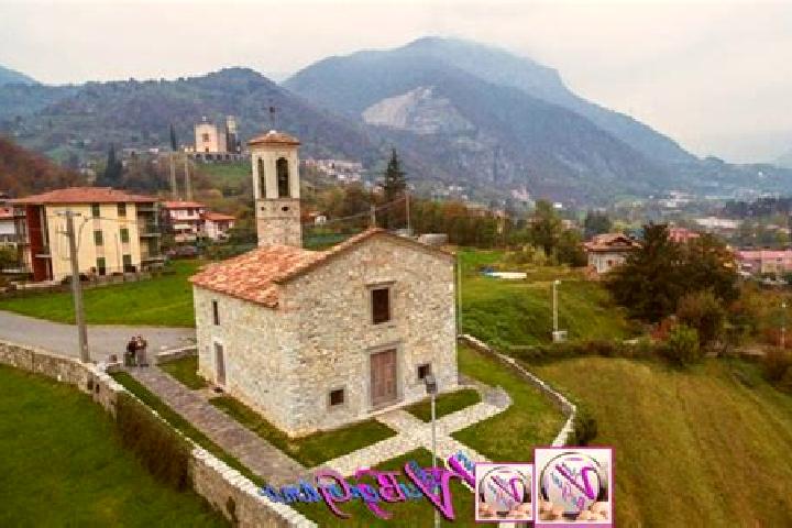 Zoey, 28 — Escort in Berzo San Fermo, Italy