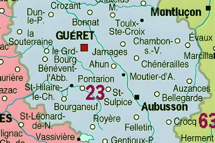 Zoey, 28 — Escort in Clugnat, France