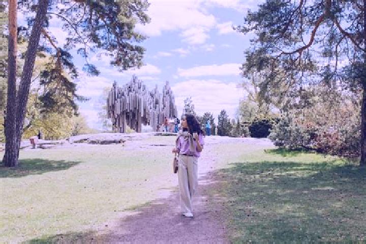 Zoey, 28 — Escort in Etu-Toeoeloe, Finland