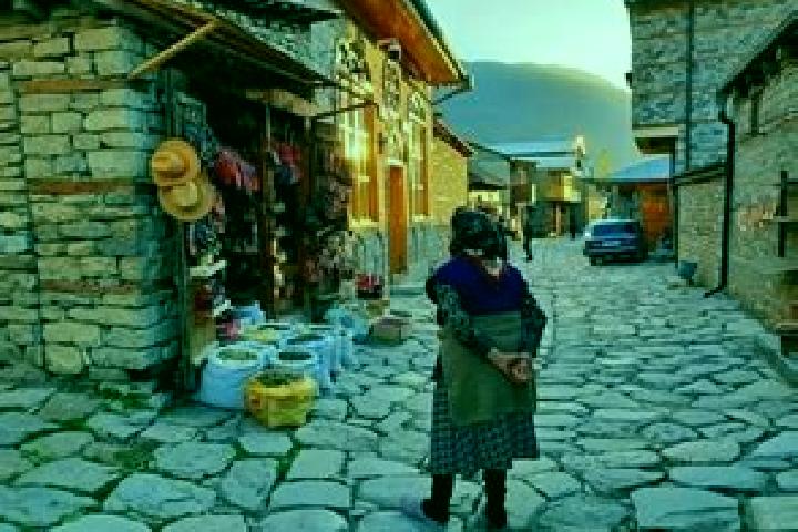 Zoey, 28 — Escort in Lahij, Azerbaijan
