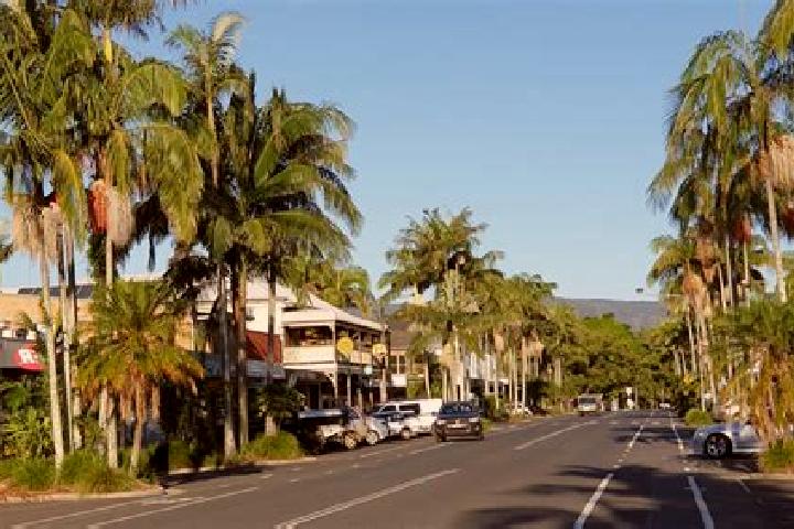 Zoey, 28 — Escort in Mullumbimby Creek, Australia