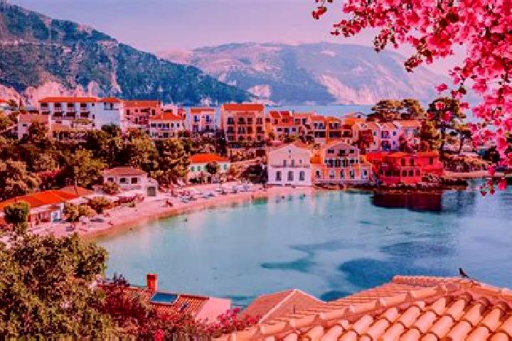 Zoey, 28 — Escort in Panagiouda, Greece