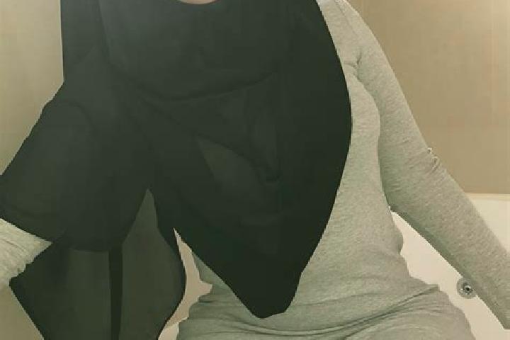 Zoey, 28 — Escort in Suwayr, Yemen