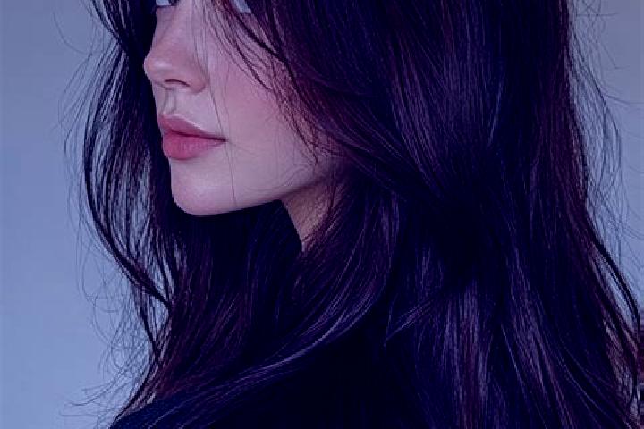 Zoey, 29, a auburn dark-eyed asian companion based in Badonviller. Offering Fetish, Erotic Massage, Striptease, Travel Companion, Deep French Kissing. Availa...