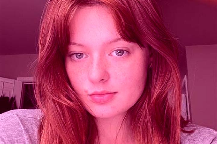 Zoey, 29, a auburn hazel-eyed asian companion based in eManzimtoti. Offering Duos, Overnight, A-Level, OWO, Domination. Available for incall and outcall, day...