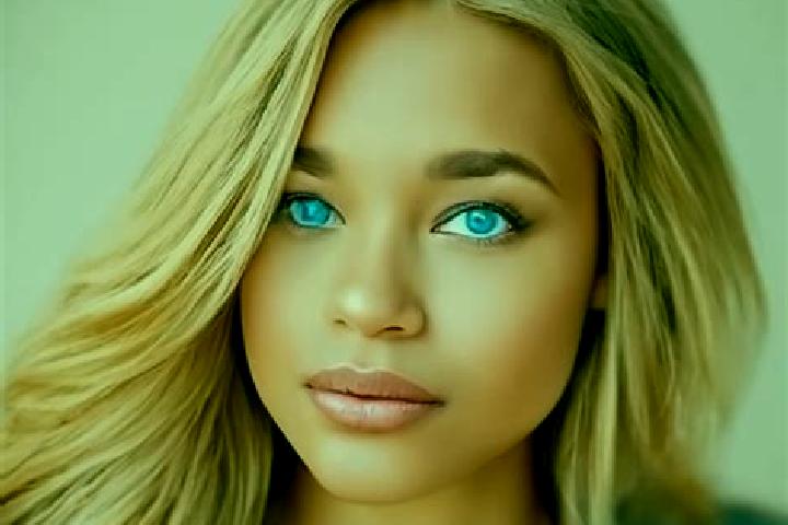 Zoey, 29, a blonde blue-eyed latina companion based in Kadubera. Offering Overnight, Duos, Domination, Prostate Massage, Deep French Kissing. Available for i...