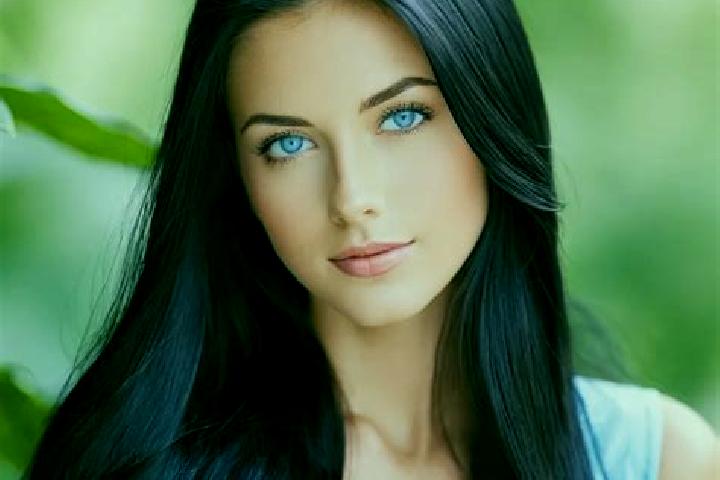Zoey, 29, a dark blonde blue-eyed asian companion based in Hong Linh. Offering Domination, Tantra, Girlfriend Experience, A-Level. Available for incall and o...